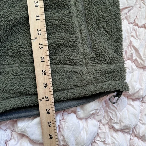 The North Face Olive Green Teddy Fleece Jacket Men’s L - Picture 6 of 6